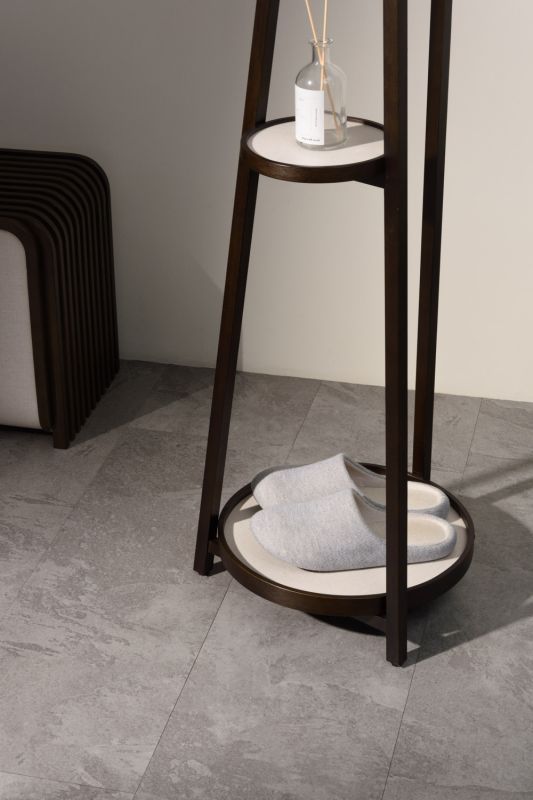 Rico Valet Stand_2025pm_office16